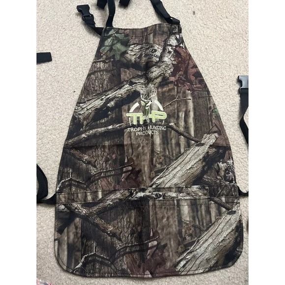 Trophy Hunting Products Apron - Picture 1 of 2
